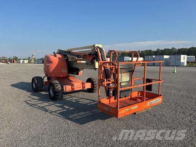 JLG 450AJ Articulated boom lifts