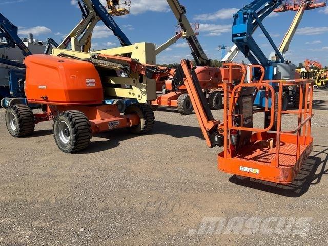 JLG 450AJ Articulated boom lifts