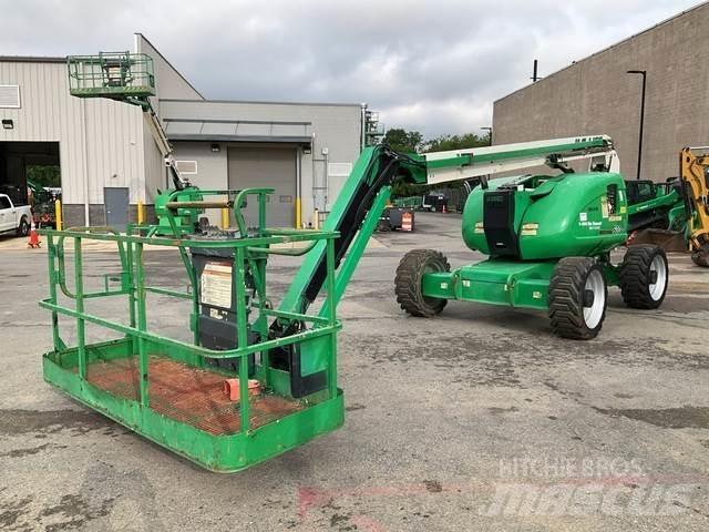 JLG 600AJ Articulated boom lifts