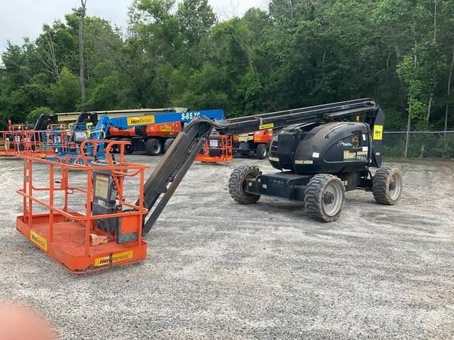 JLG 600AJ Articulated boom lifts