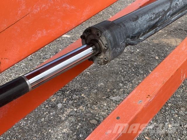 JLG 600AJ Articulated boom lifts