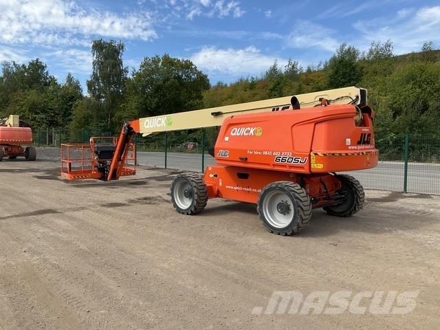 JLG 660SJ Telescopic boom lifts