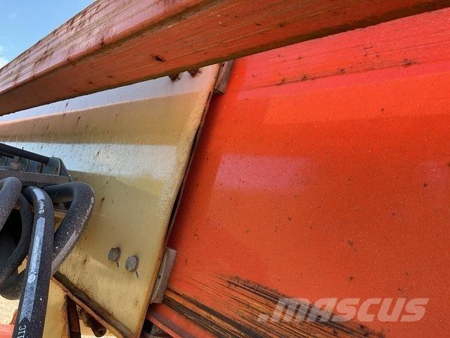 JLG 660SJ Telescopic boom lifts