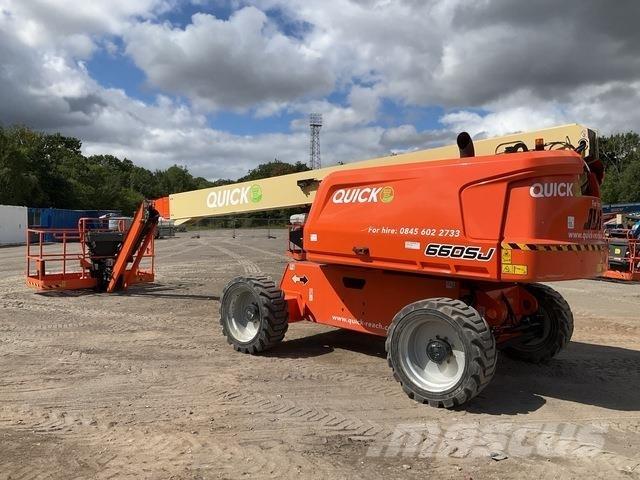 JLG 660SJ Telescopic boom lifts