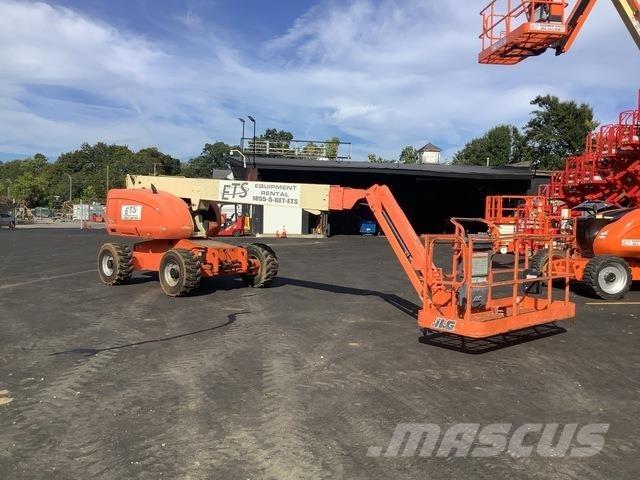 JLG 660SJ Telescopic boom lifts