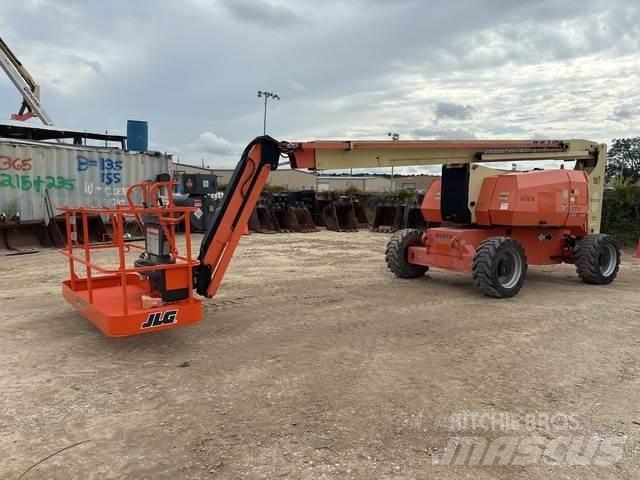 JLG 800AJ Articulated boom lifts