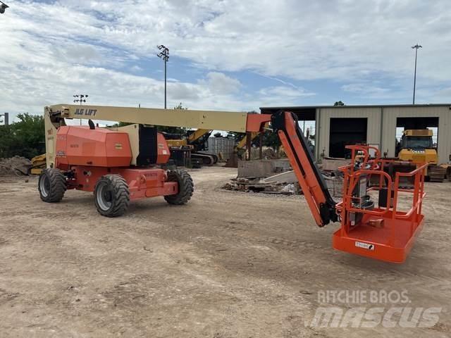 JLG 800AJ Articulated boom lifts