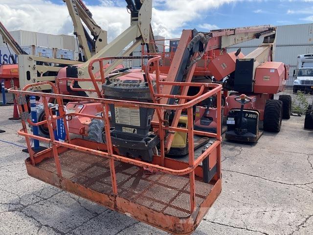 JLG 800AJ Articulated boom lifts