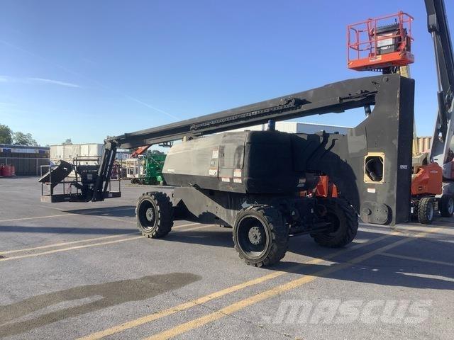 JLG 800AJ Articulated boom lifts