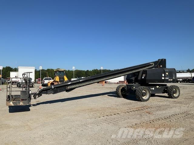JLG 800S Telescopic boom lifts