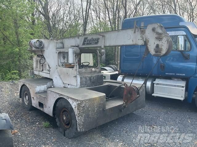 JLG 886 Other Cranes and Lifting Machines