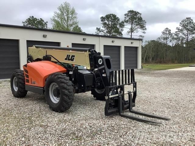JLG 943 Telescopic Handlers