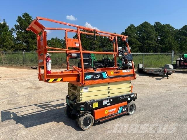 JLG AE1932 Scissor Lifts