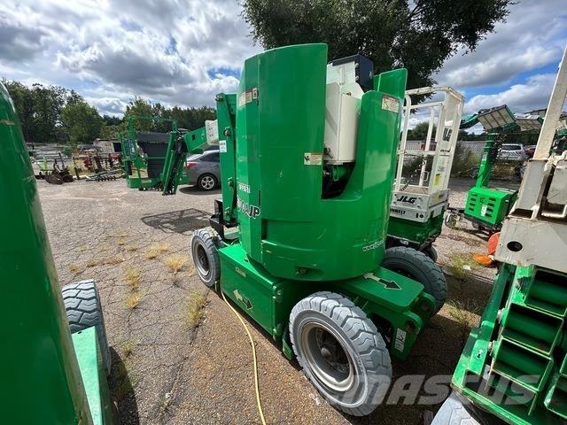 JLG E300 AJP Articulated boom lifts