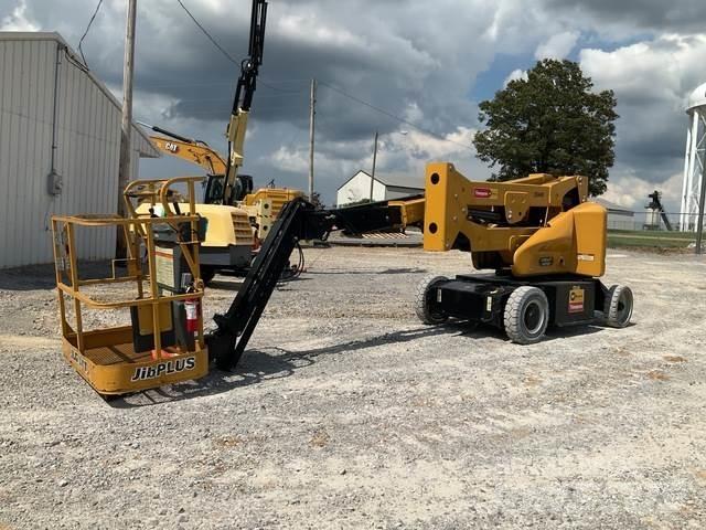 JLG E400AJPN Articulated boom lifts