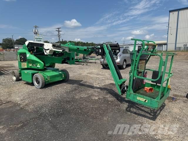 JLG E400AJPN Articulated boom lifts