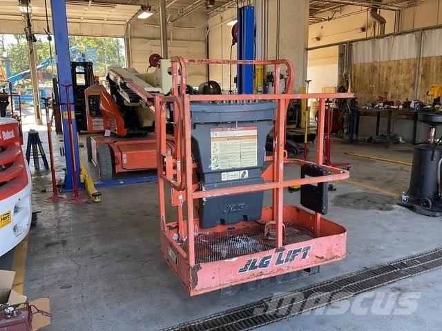 JLG E400AJPN Articulated boom lifts