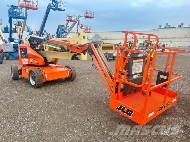 JLG E450AJ Articulated boom lifts