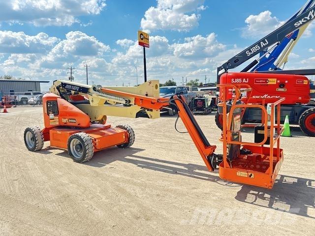 JLG E450AJ Articulated boom lifts