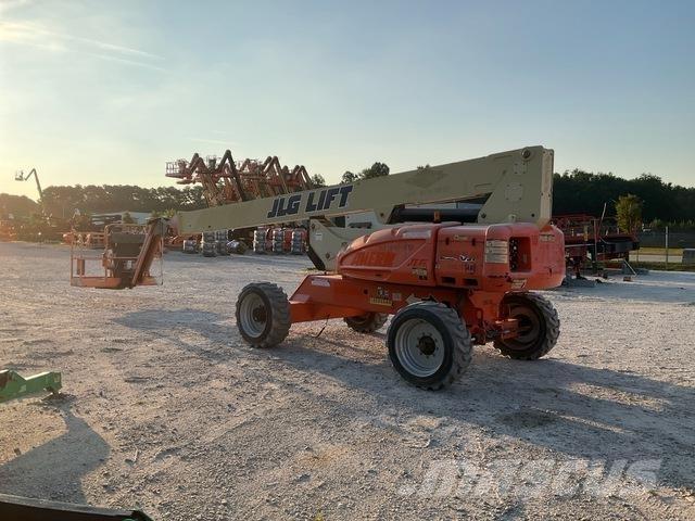 JLG E600JP Telescopic boom lifts