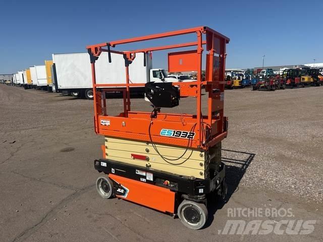 JLG ES1932 Scissor Lifts