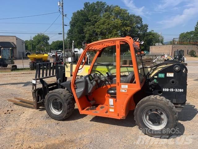 JLG G5-18A Telescopic Handlers