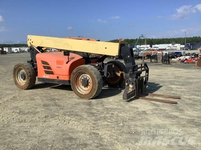 JLG G6-42A Telescopic Handlers