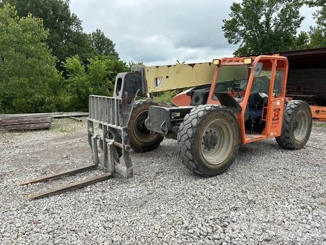 JLG G6-42A Telescopic Handlers