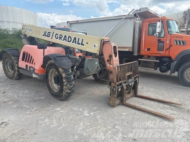 JLG G6-42A Telescopic Handlers