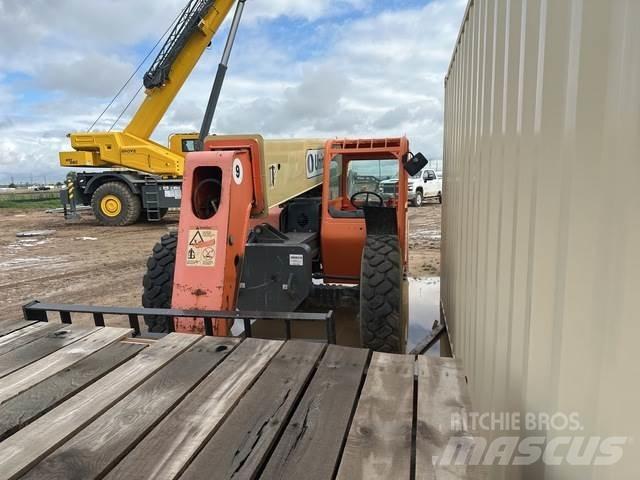 JLG G9-43A Telescopic Handlers
