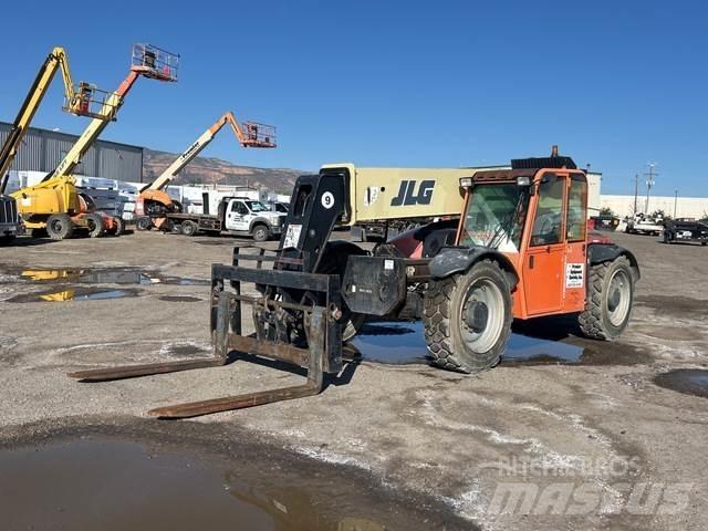 JLG G9-43A Telescopic Handlers