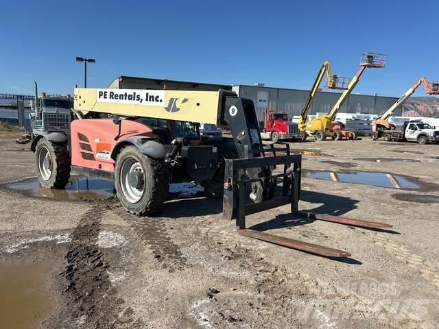 JLG G9-43A Telescopic Handlers