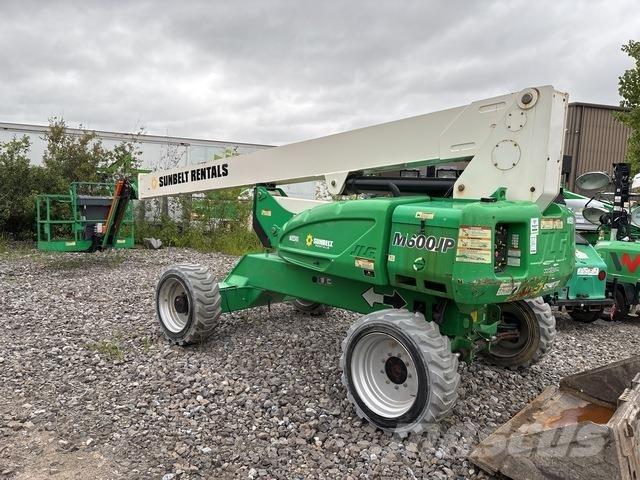 JLG M600JP Telescopic boom lifts