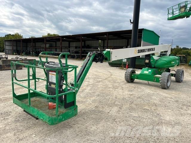 JLG M600JP Telescopic boom lifts
