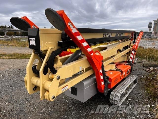 JLG X770AJ Articulated boom lifts