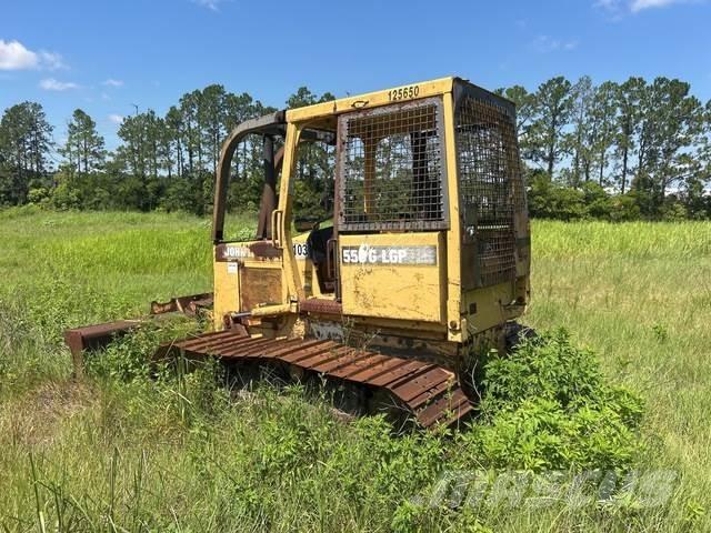 John Deere 550 Crawler dozers