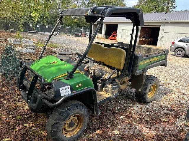 John Deere 625 Utility Machines