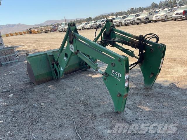 John Deere 640 Other