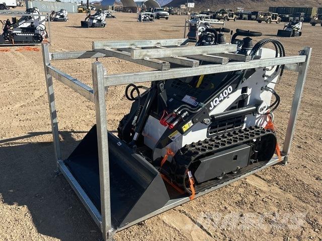 JQ Power JQ400 Skid Steer Loaders