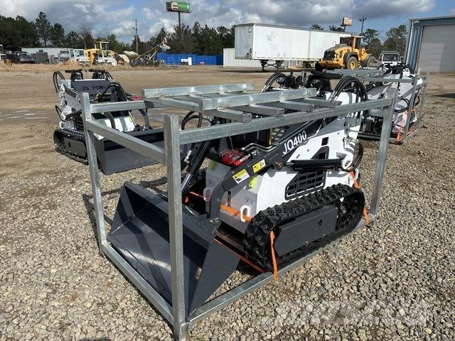 JQ Power JQ400 Skid Steer Loaders