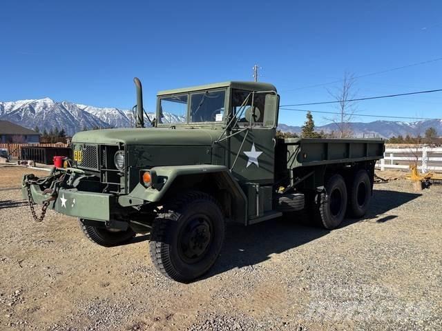 Kaiser M35A2 Box trucks