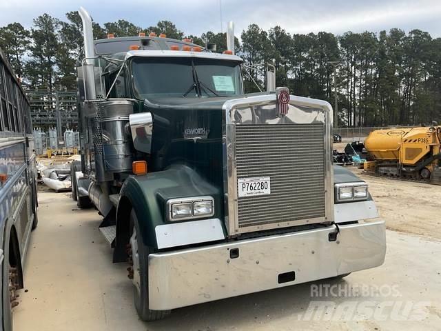 Kenworth  Conventional Trucks / Tractor Trucks