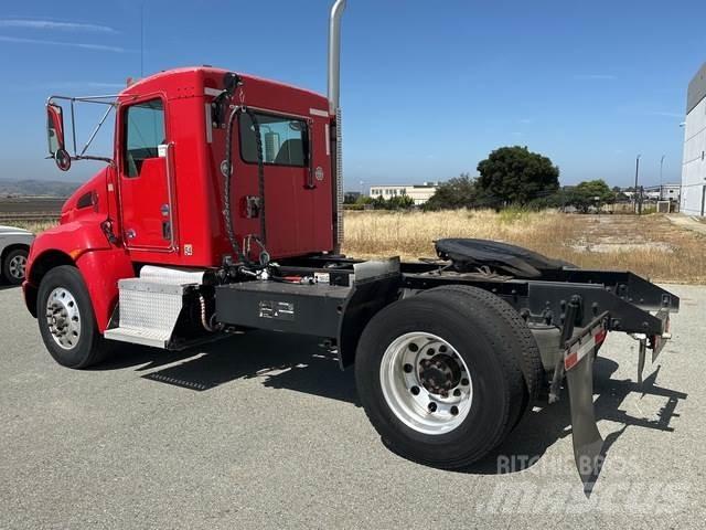 Kenworth  Conventional Trucks / Tractor Trucks