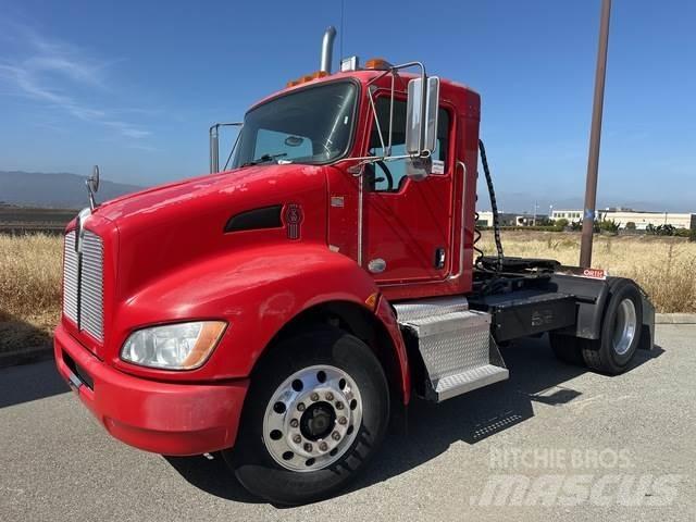 Kenworth  Conventional Trucks / Tractor Trucks