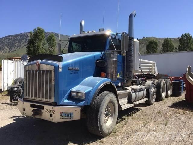 Kenworth  Conventional Trucks / Tractor Trucks