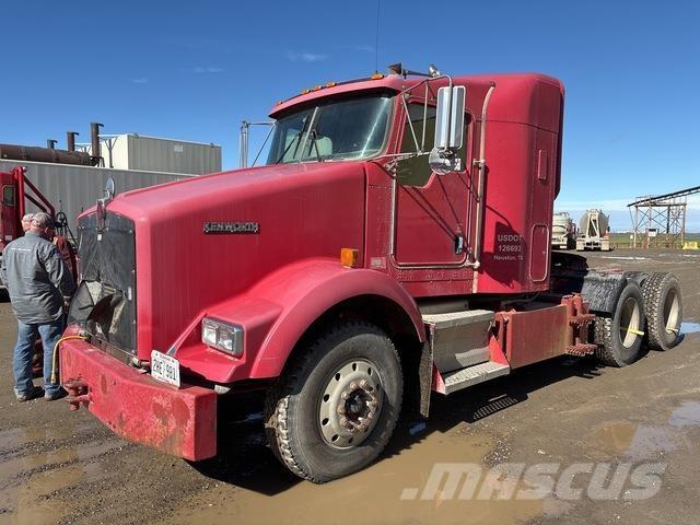 Kenworth  Conventional Trucks / Tractor Trucks