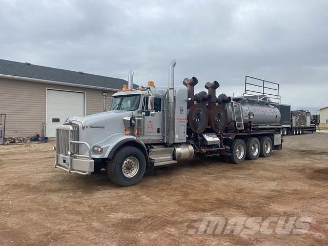 Kenworth 4900 Other Trucks