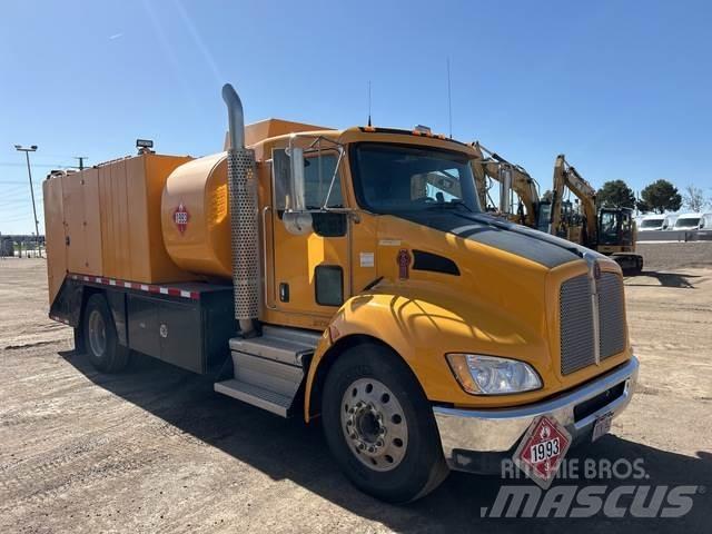Kenworth 9420R Tank Trucks
