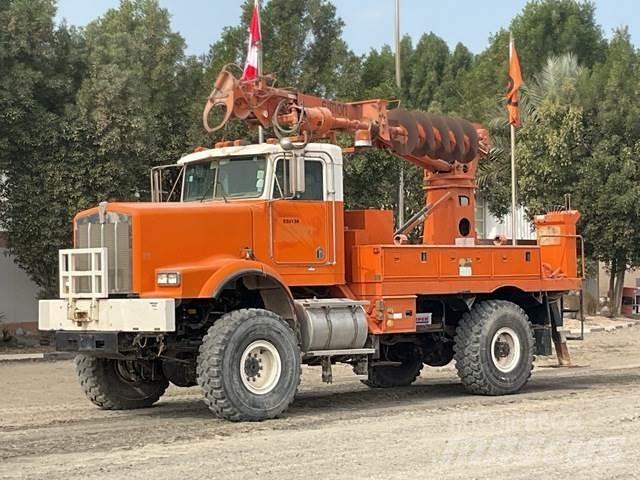 Kenworth C500 Digger Derricks trucks