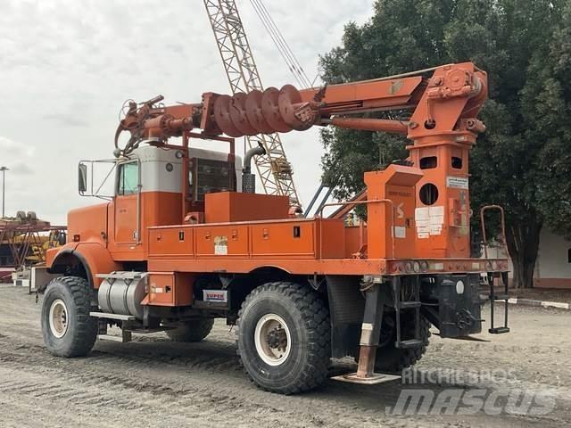 Kenworth C500 Digger Derricks trucks